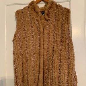 Fur vest